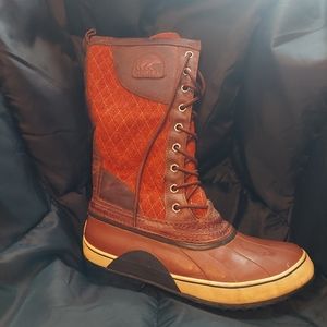 Sorel waterproof boots size 9